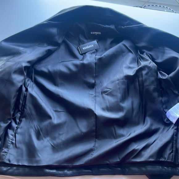 ✨NWT✨ Express Black Leather Jacket - Picture 8 of 8